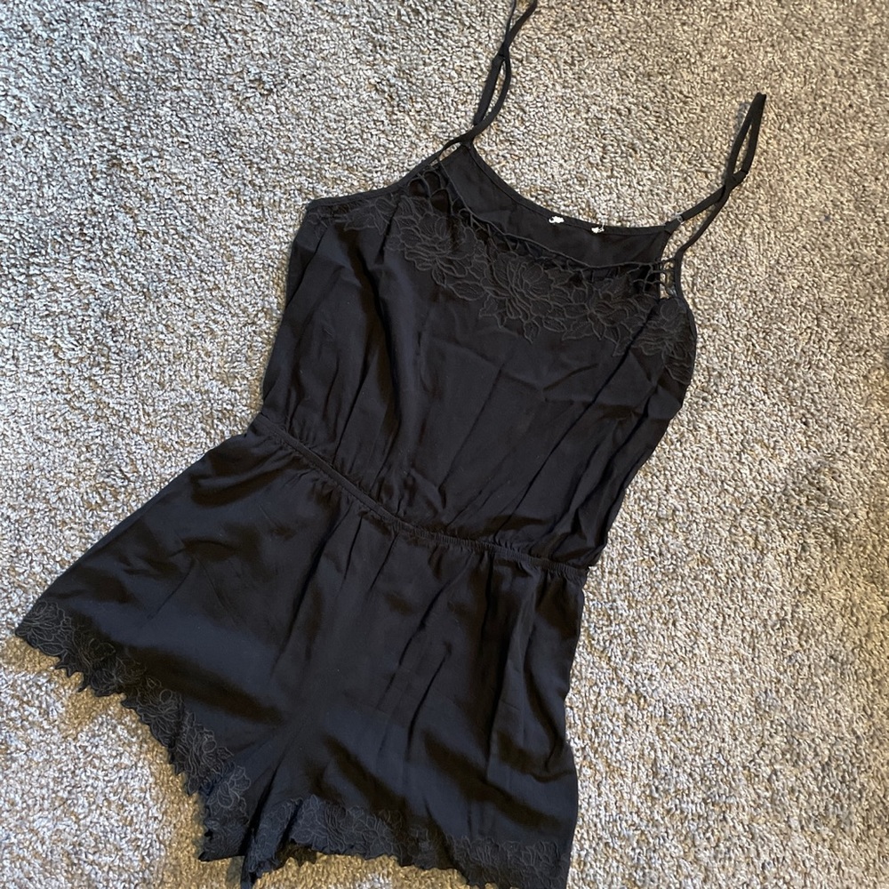 Romper w/ Floral Trim